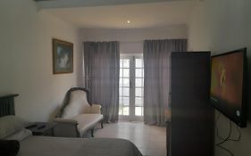 The Cradle'S Rest Guest House